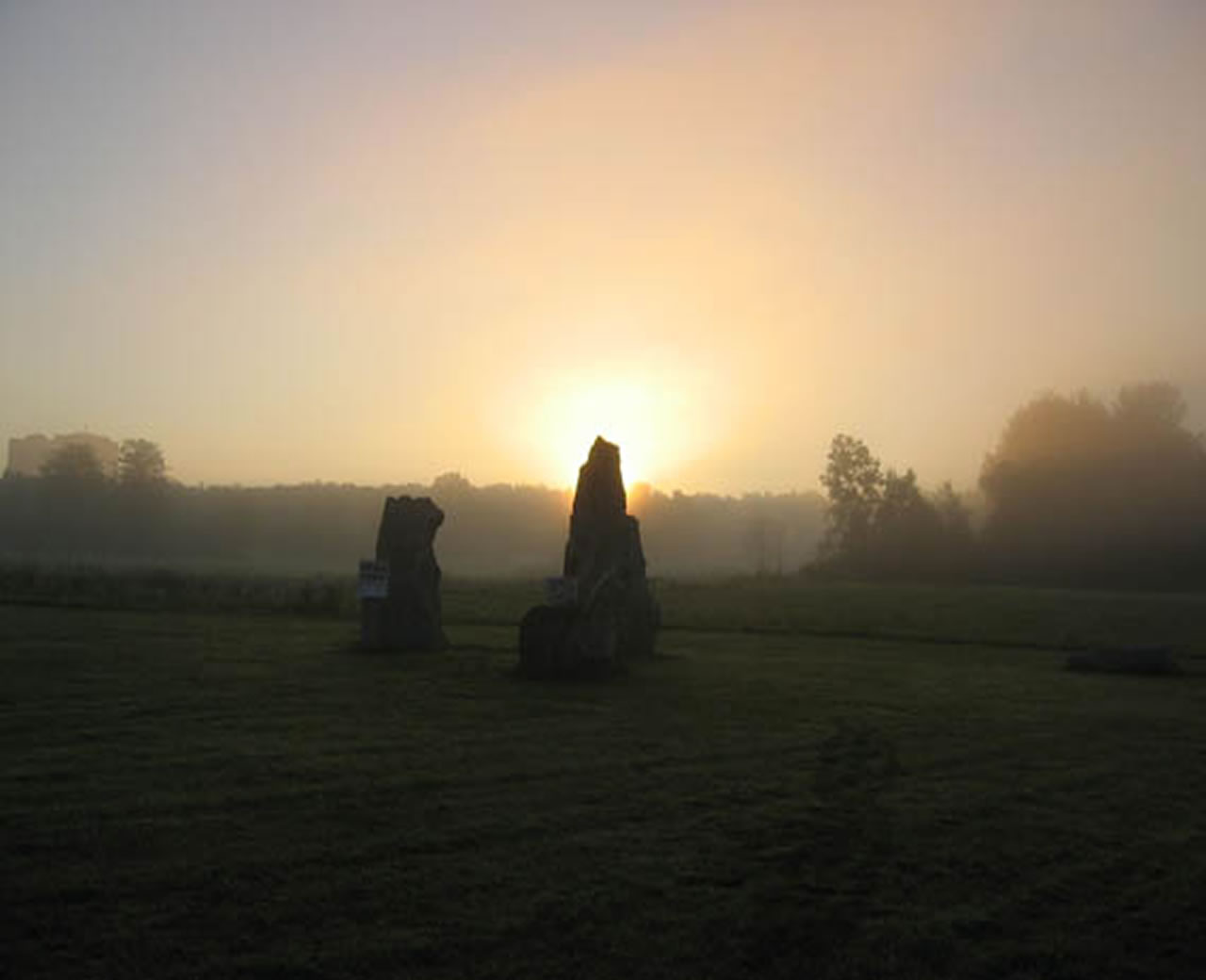 rising-fog-at-stones-winter-solstice.jpg